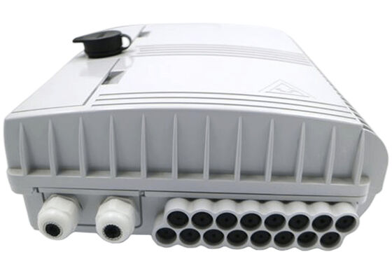 ในร่ม / กลางแจ้ง 16 พอร์ต Splitter กล่องไฟเบอร์ออปติก FTTH Splitter