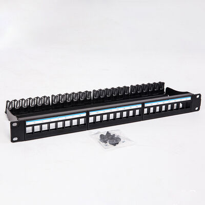 แผงแพทช์คีย์สโตน UTP สีดำ 1U 24 พอร์ต CAT6 แจ็คเปล่า RJ45