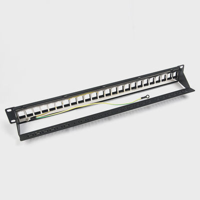 แผงแพทช์เครือข่าย RJ45 24 พอร์ต 1U Keystone C5 / C5E C6 พร้อมแถบการจัดการ