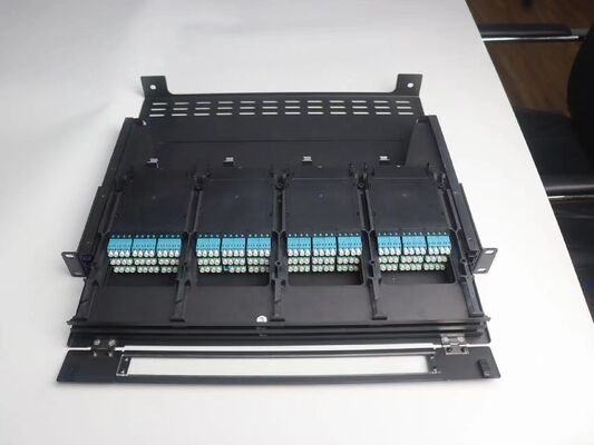 1U 144 Cores MTP MPO -LC แพทช์แพนล์ ODF ชาซีเรือนชนิดเลื่อนสําหรับ 12 แคสเซ็ต